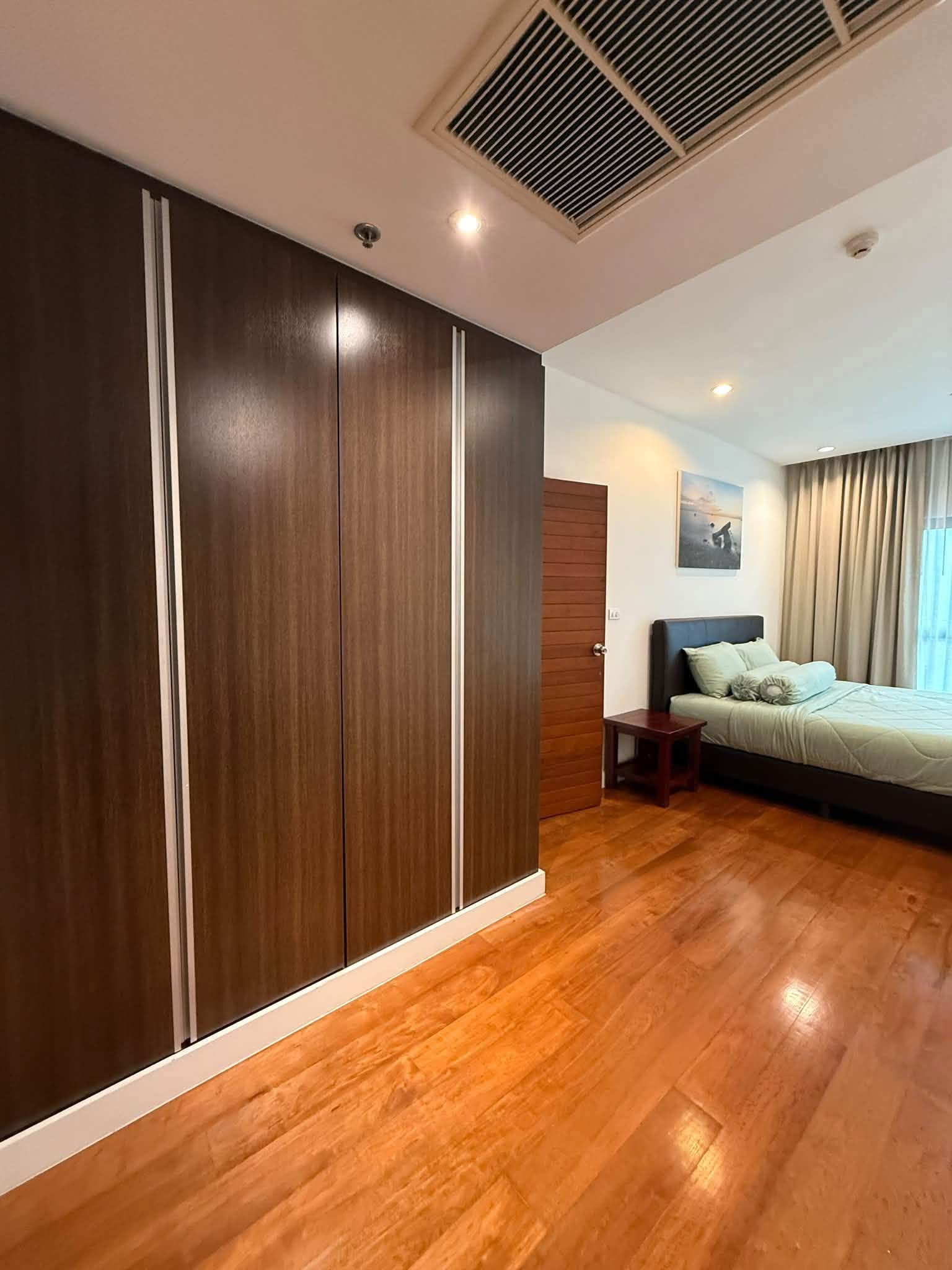 कॉन्डो · 2 बेडरूम · 73 m² · Pratumnak