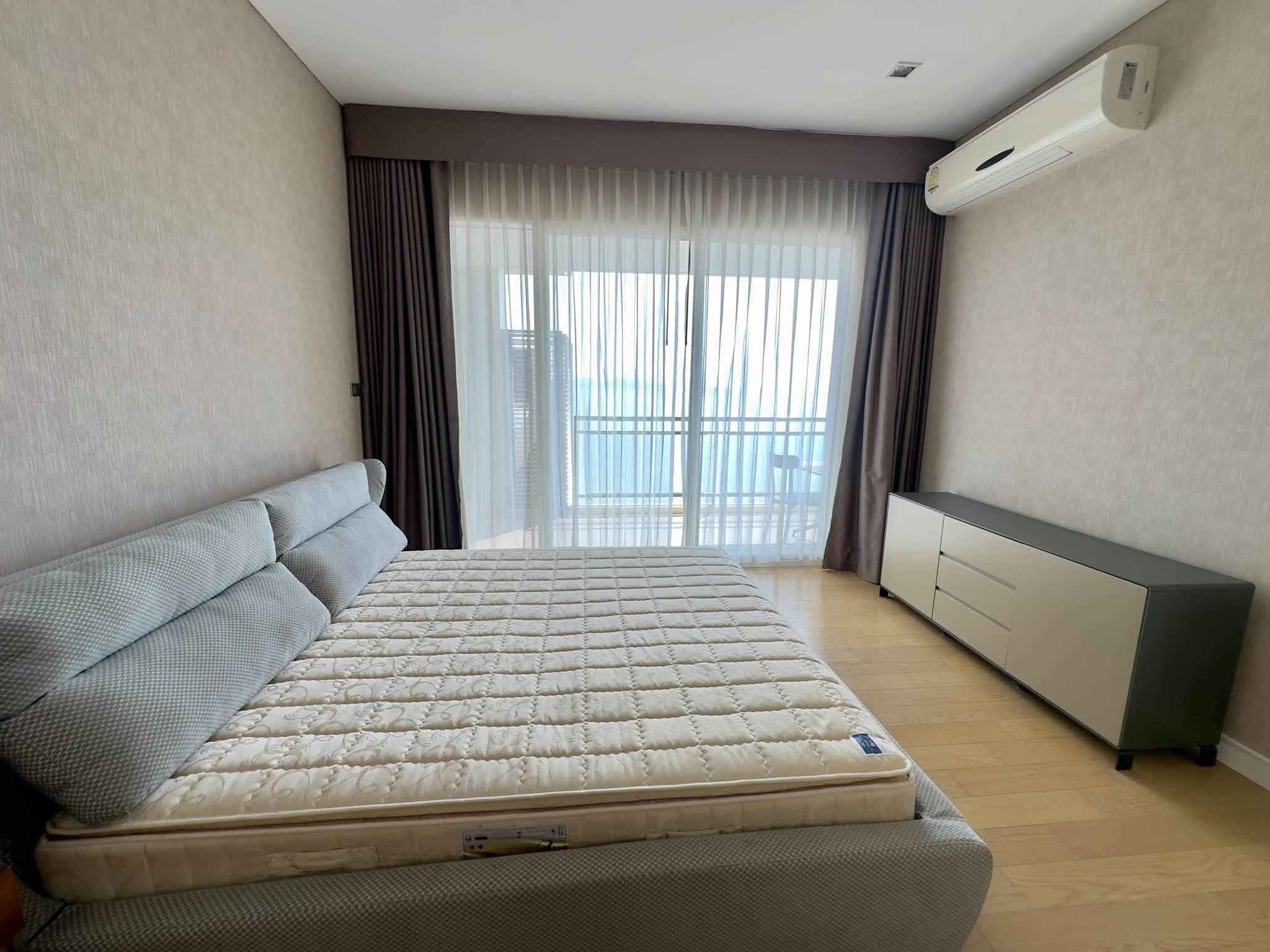 Condo · 1 bed · 62 m² · Jomtien