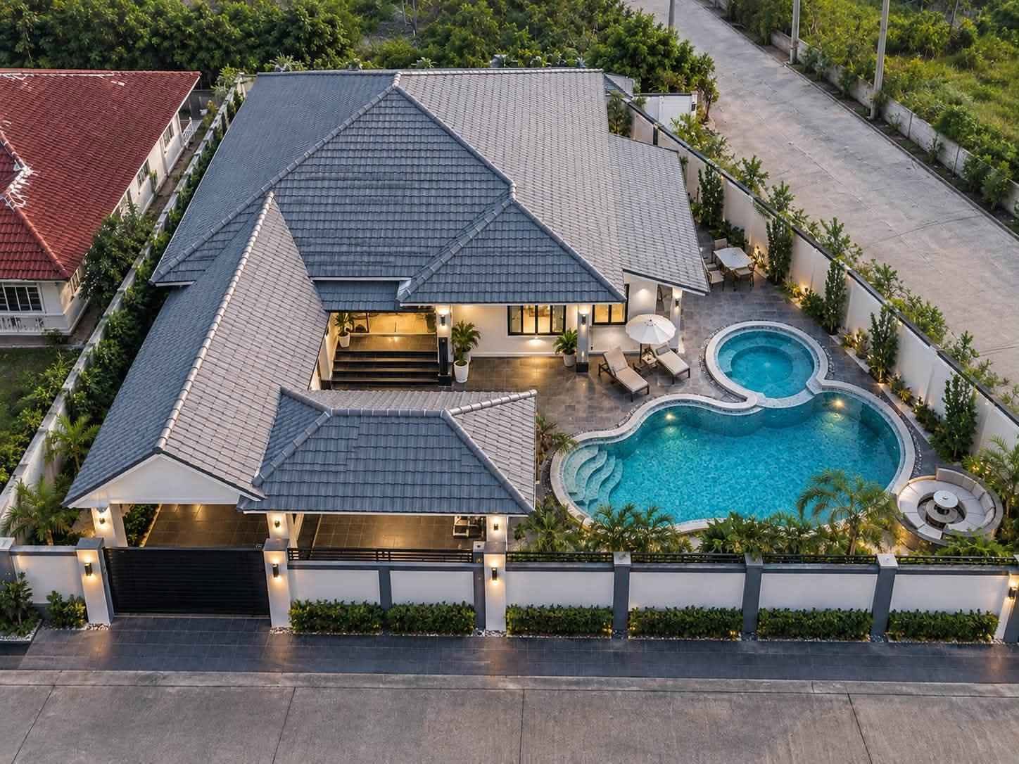 Villa · 4 bed · Jomtien