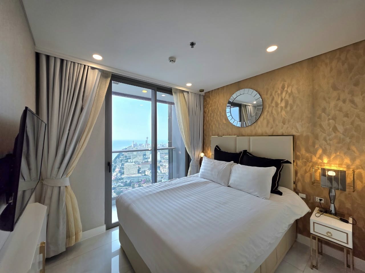 Condo · 1 bed · 29 m² · Jomtien