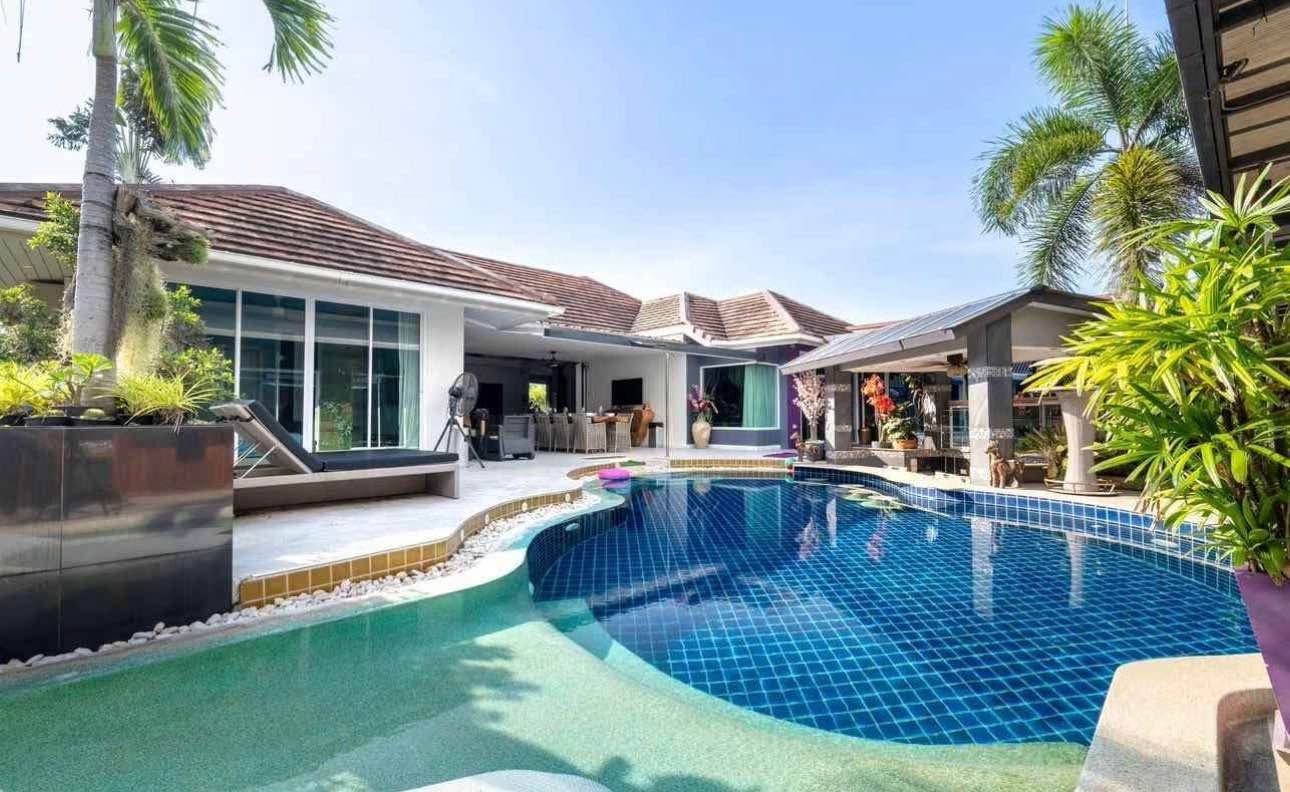 别墅 · 5 居室 · 185 m² · Huay Yai