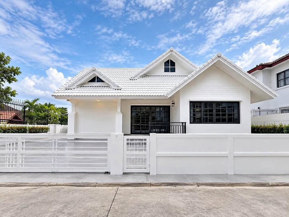 ヴィラ · 3ベッドルーム · 256 m² · Thung Klom-Tan Man