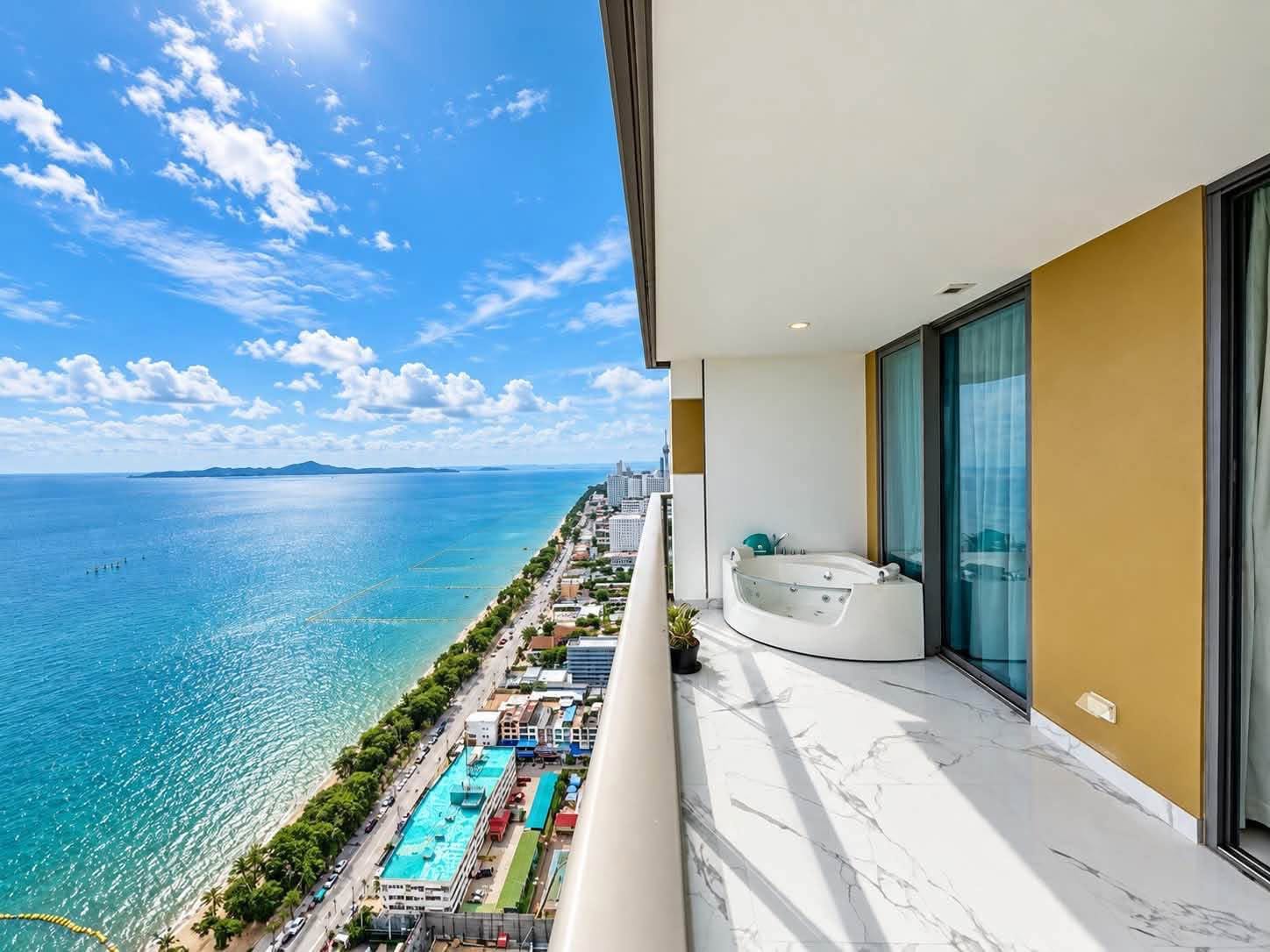 Condo · 2 bed · 72 m² · Jomtien