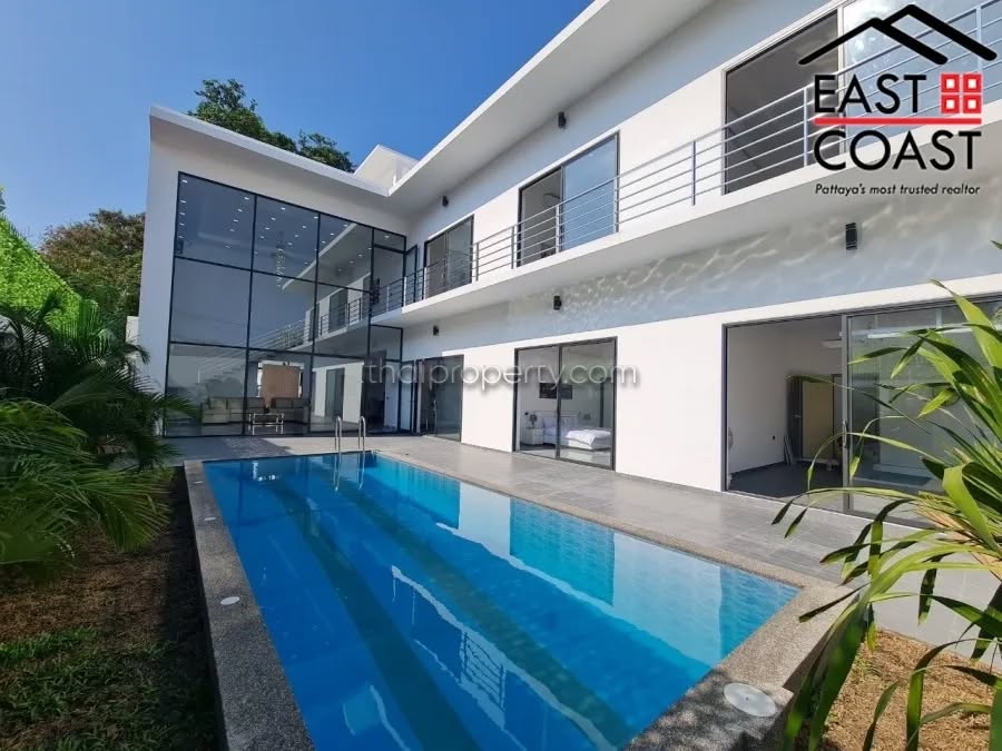 Villa · 6 bed · 585 m² · Pratumnak