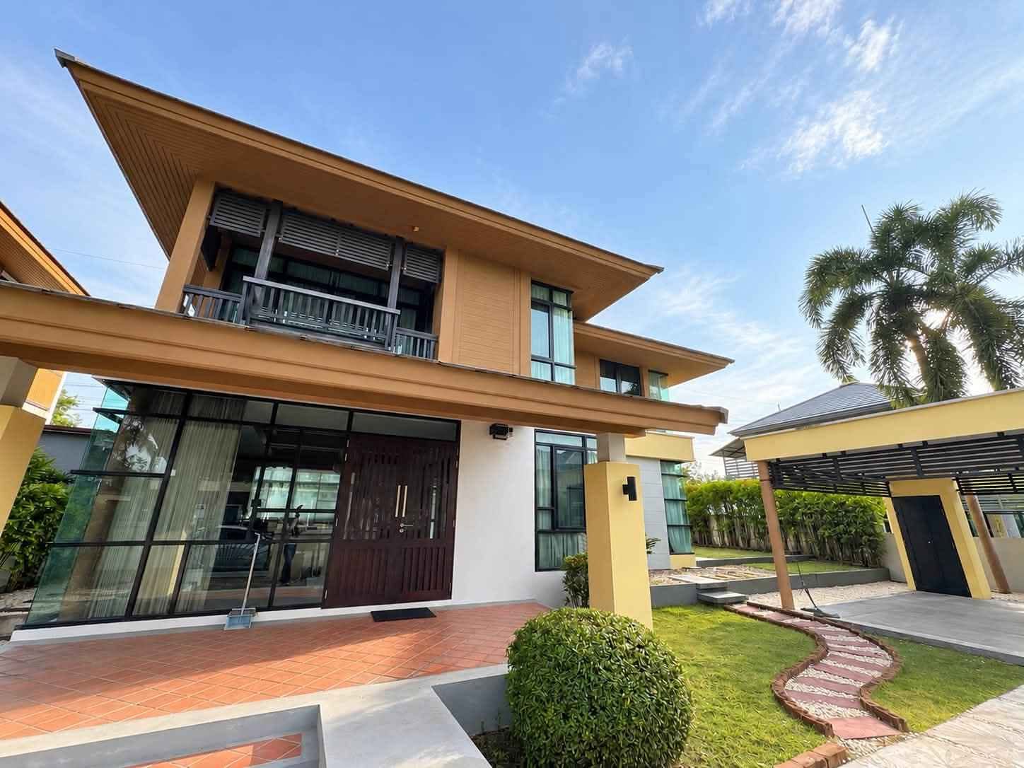 House · 4 bed · East Pattaya