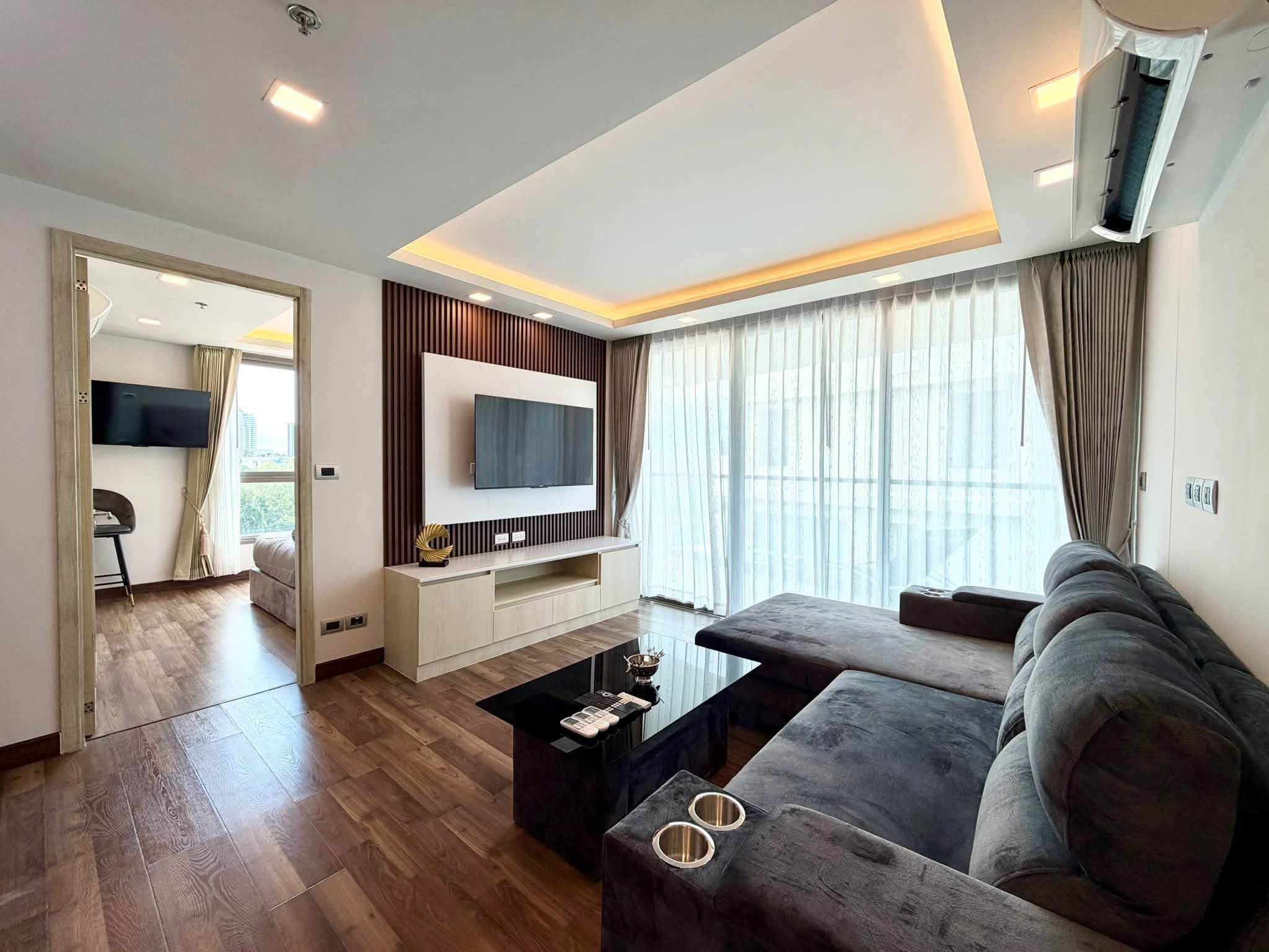 公寓 · 2 居室 · 92 m² · Pratumnak