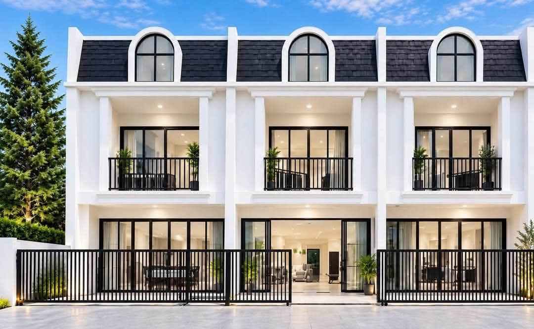 Townhouse · 3 bed · Nong Yai