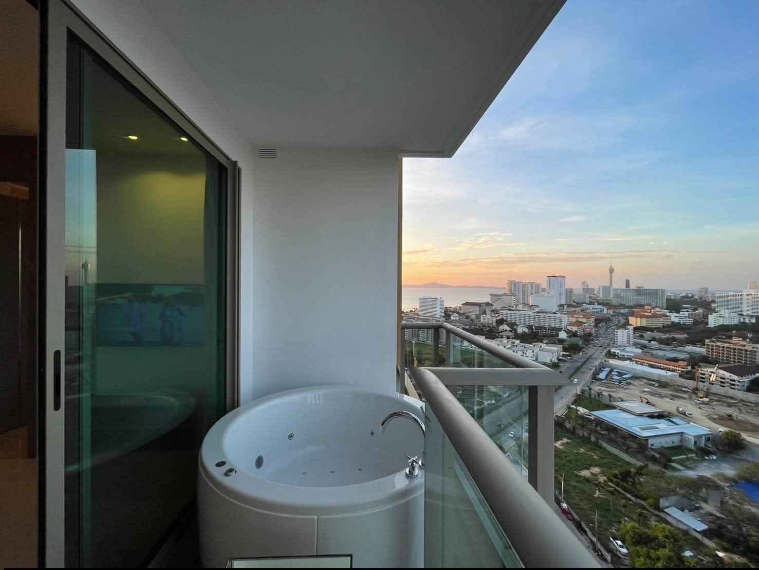 Condo · 1 bed · 39 m² · Jomtien