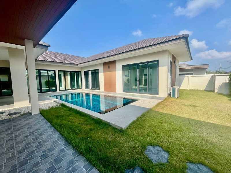 Villa · 3 bed · Huay Yai