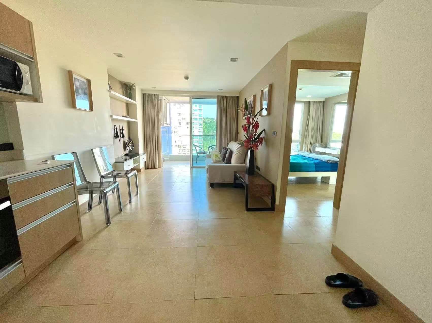 Condo · 1 bed · 48 m² · Pratumnak