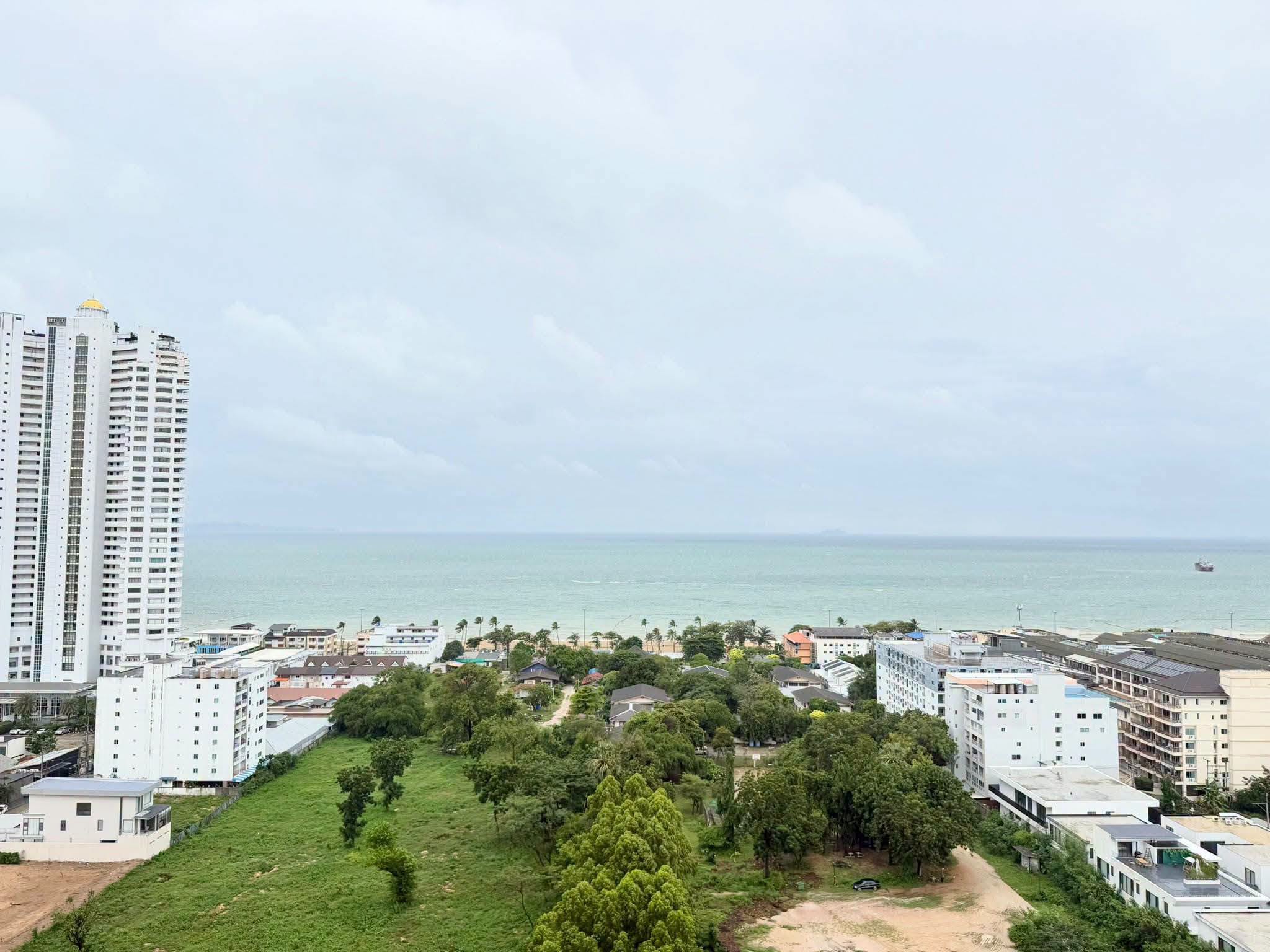 Condo · 2 bed · 75 m² · Jomtien
