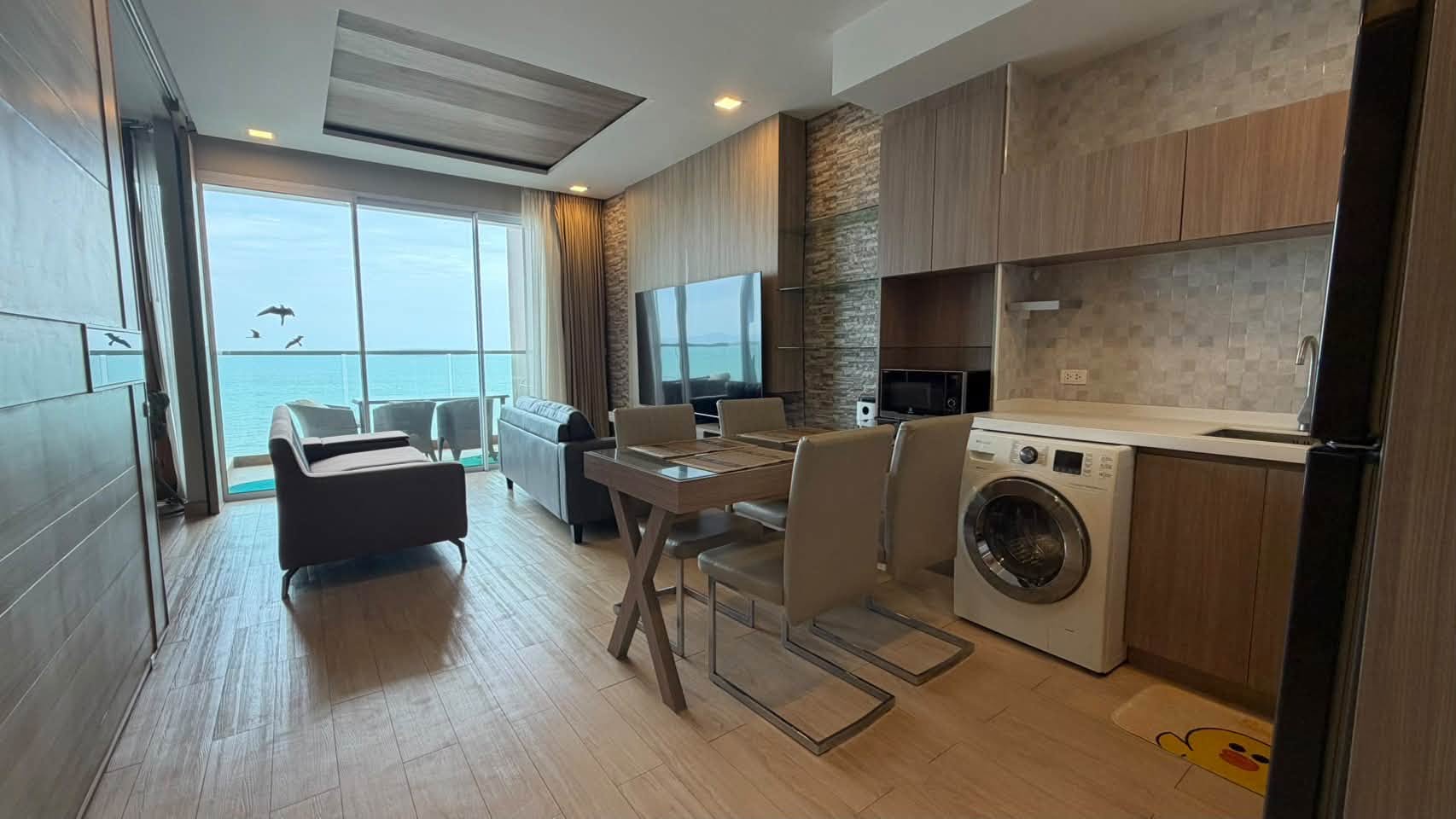 Condo · 1 bed · 55 m² · Jomtien