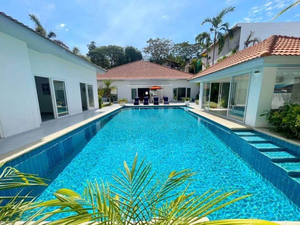 Villa · 7 bed · Pratumnak
