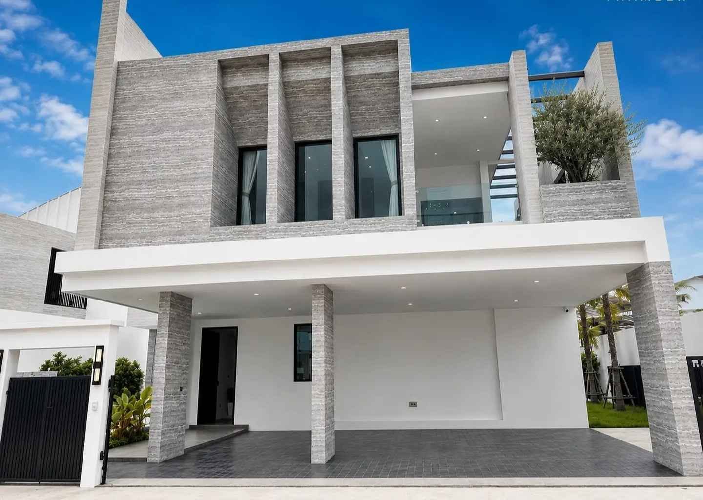 Villa · 5 bed · Huay Yai